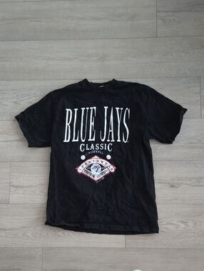 Vintage Toronto Blue Jays Classic Men’s Black Graphic T-Shirt